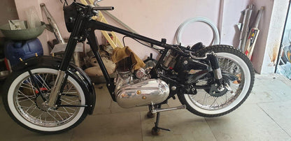 Universal Tyre Side White Wall Inserts for Cars & Motorcycles – Classic Vintage Look | Easy Installation