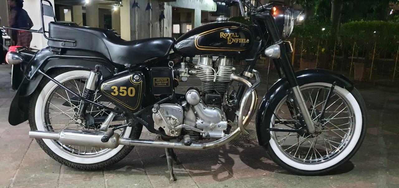 Universal Tyre Side White Wall Inserts for Cars & Motorcycles – Classic Vintage Look | Easy Installation