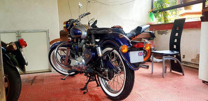 Universal Tyre Side White Wall Inserts for Cars & Motorcycles – Classic Vintage Look | Easy Installation